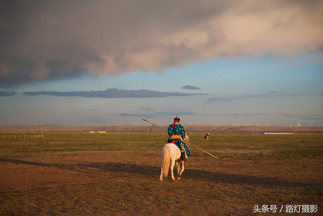 内蒙古适合几月份去旅游（内蒙草原旅游哪最好）