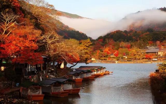 日本十大顶级旅游景点（日本必去的十大最美小镇）