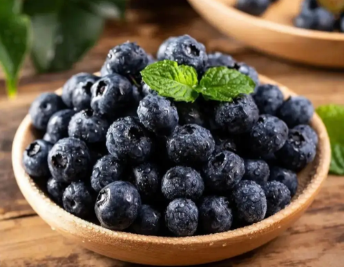蓝莓里面的花青素人体容易吸收吗（蓝莓的花青素在皮还是肉）