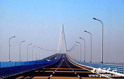 介绍一下杭州湾跨海大桥（中国杭州湾的跨海特大桥）