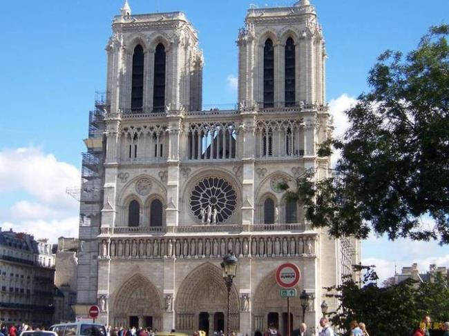 法国的首都是哪里（巴黎是世界五大国际大都市之一）