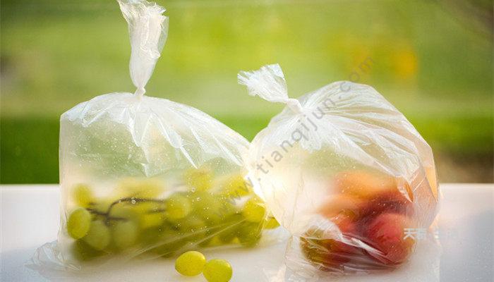 塑料袋是可回收垃圾吗(面包塑料袋是可回收垃圾吗)