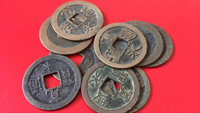 古代人们常把什么当钱币使用(古人把什么当做钱)