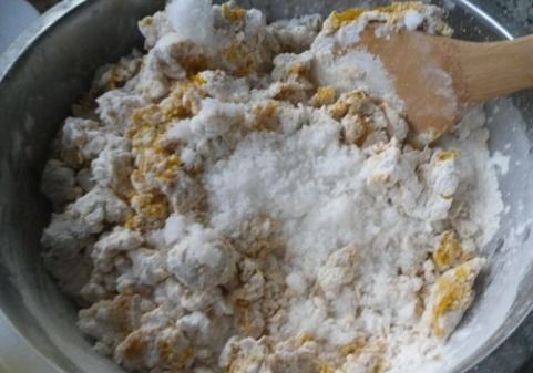 用糯米粉可以做什么甜品，糯米糕的制作方法和配方