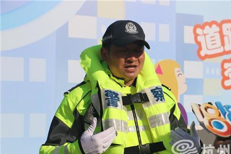 浙江杭州交警24小时服务热线 服务热线12328